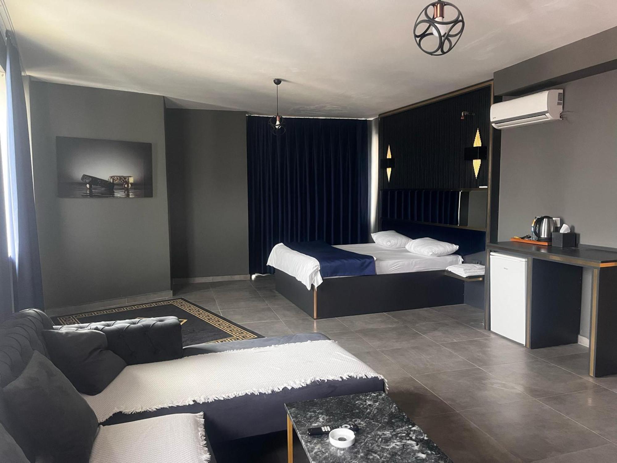 216 Hill Suites Istanbul Exterior photo